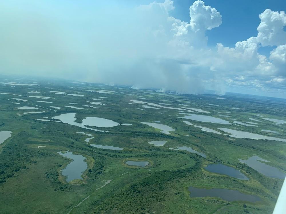 Focos de incêndio aumentam 674% e município no Pantanal de MS recebe aeronaves de MT e DF para combater fogo