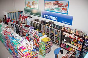 Supermercado Silva abriu as portas neste sábado trazendo grandes ofertas para Aparecida do Taboado