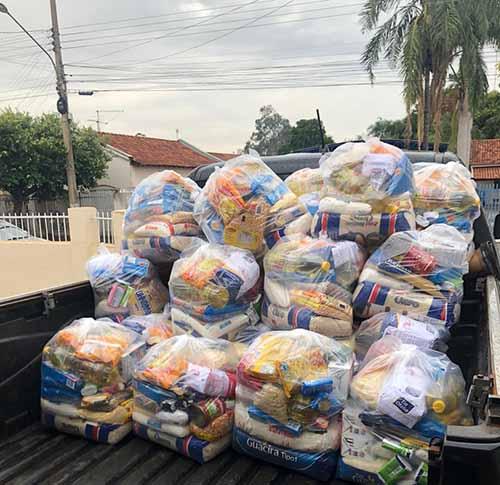 Capitulo da Ordem DeMolay atende 28 famílias com cestas de alimentos em Aparecida do Taboado