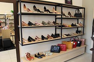 Loja Mônica Mix inaugura em Aparecida do Taboado e promete qualidade em sapatos e acessórios femininos