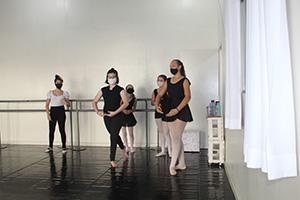 Escola de Dança Estúdio de Artes Manoela Jasques está em novo endereço