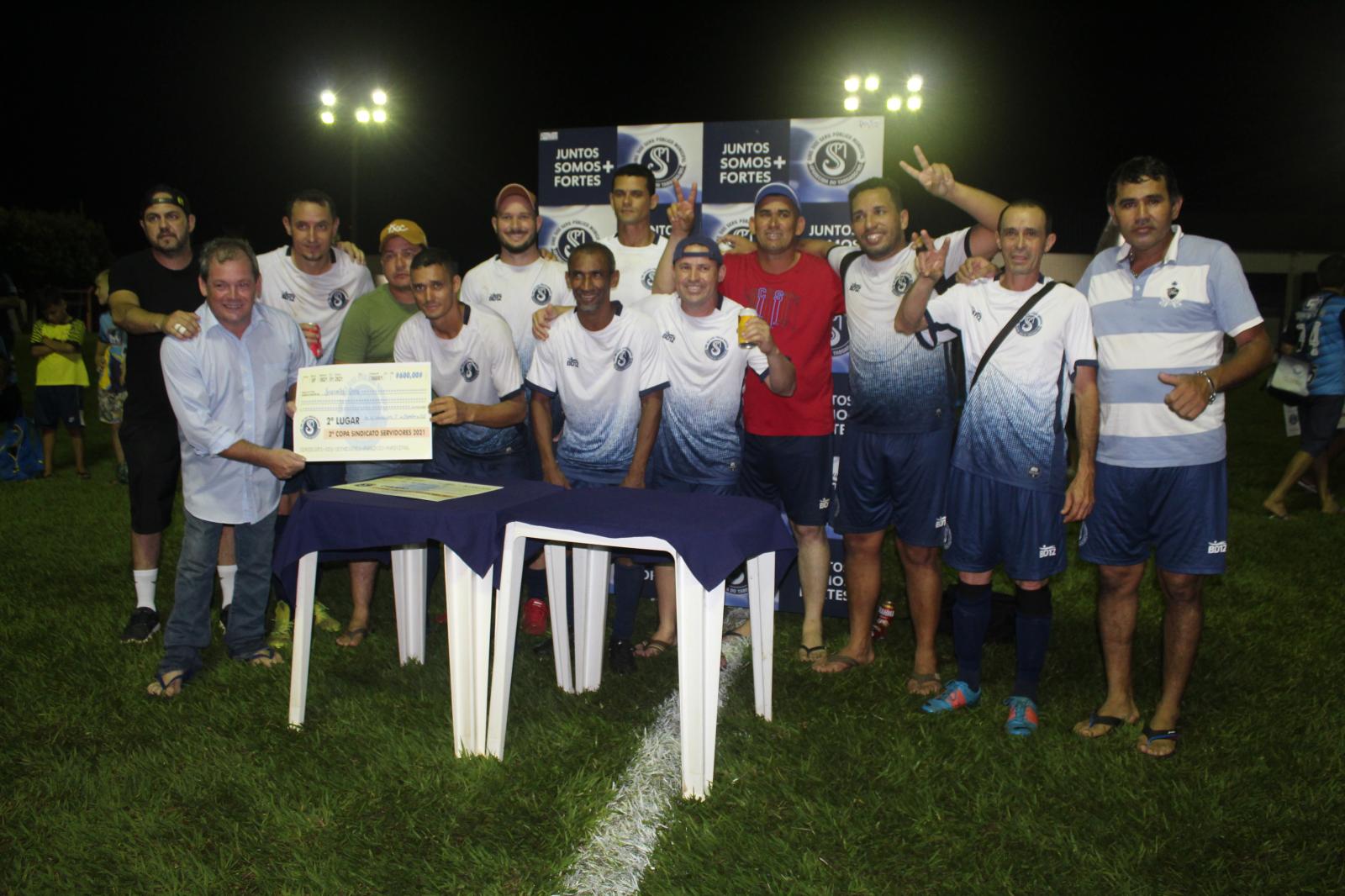 Titica/G7 conquista o título de campeão do torneio de minicampo do Sindicato dos Servidores