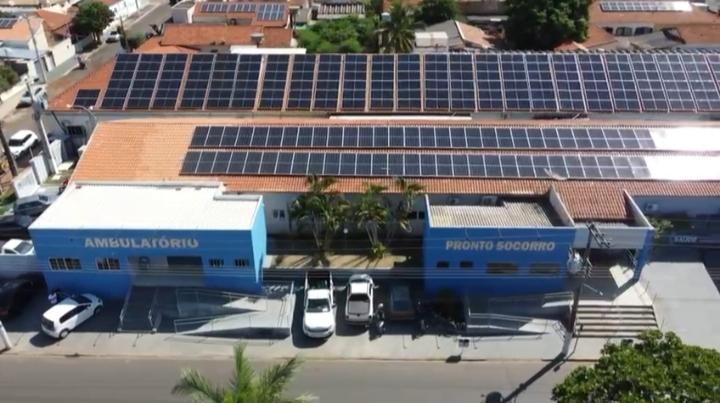 Administração Municipal implanta sistema de geração de energia solar na FESAT